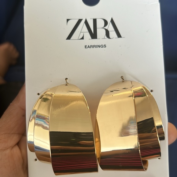 Zara earrings - Picture 3 of 3